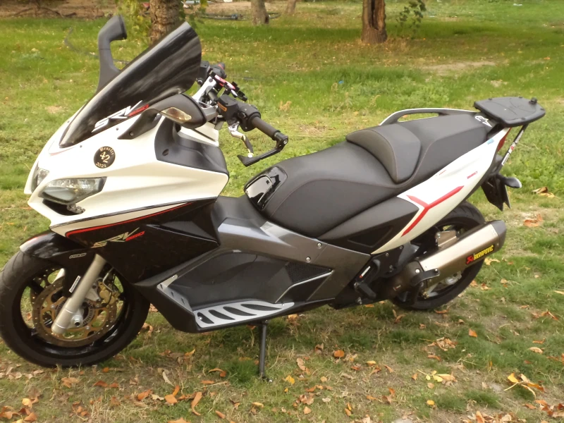 Aprilia SRV 850сс, снимка 16 - Мотоциклети и мототехника - 37128707
