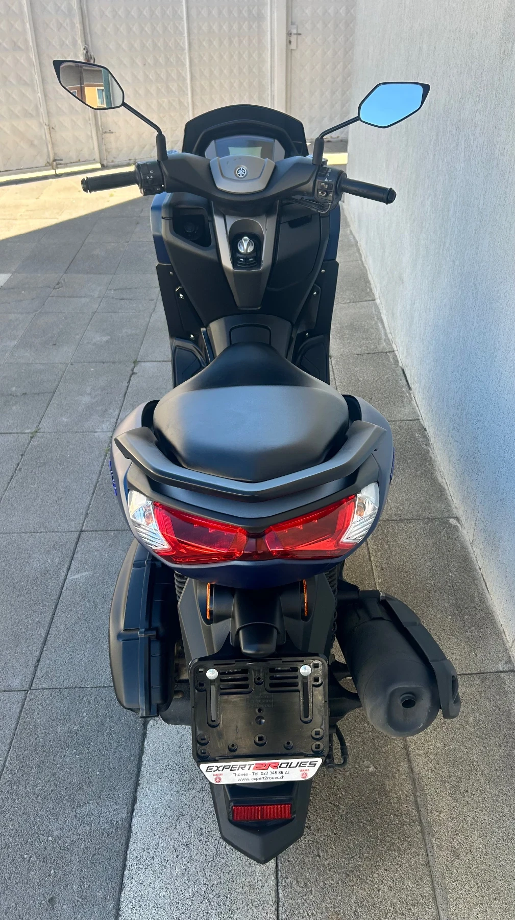 Yamaha NMAX 125, снимка 5 - Мотоциклети и мототехника - 55678633