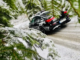 Mercedes-Benz CLA AMG black edition , снимка 8