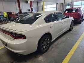 Dodge Charger SXT 3.6 V6 * ПОДГРЕВИ * КАМЕРА * CARFAX * , снимка 3