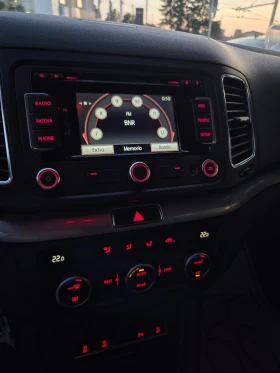 VW Sharan 2.0TDI* 7-МЕСТЕН* NAVI* MEDIA* COMFORTLINE, снимка 12
