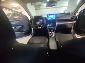 Toyota Yaris Cross Hybrid 1.5 на 1235 км, снимка 12