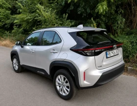 Toyota Yaris Cross Hybrid 1.5 на 1235 км, снимка 6