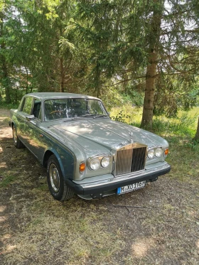     Rolls-Royce Silver Cloud