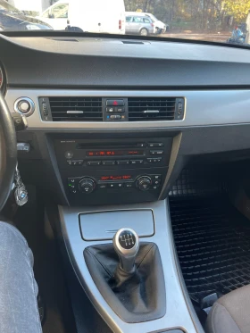 BMW 320, снимка 9