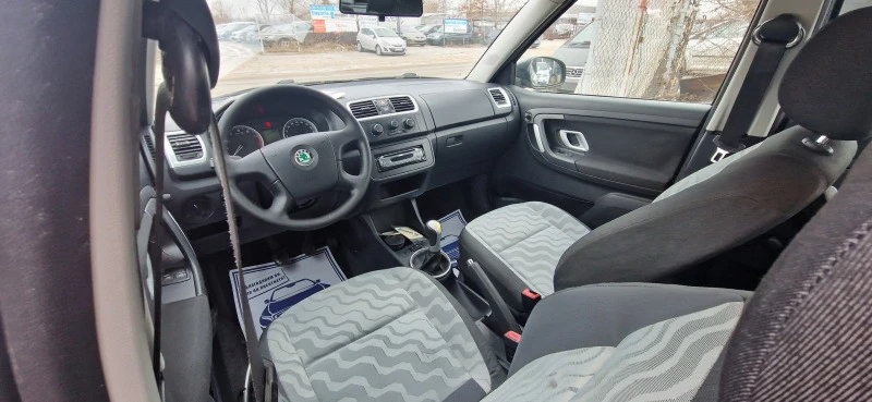 Skoda Fabia 1.2 БЕНЗИН, снимка 7 - Автомобили и джипове - 43983558