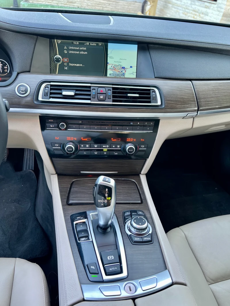 BMW 730 * NAVI * DYNAMIC * , снимка 9 - Автомобили и джипове - 47284308