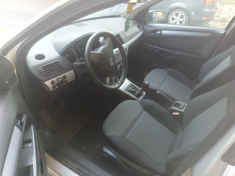 Opel Astra 1.7cdti, снимка 6 - Автомобили и джипове - 47718272