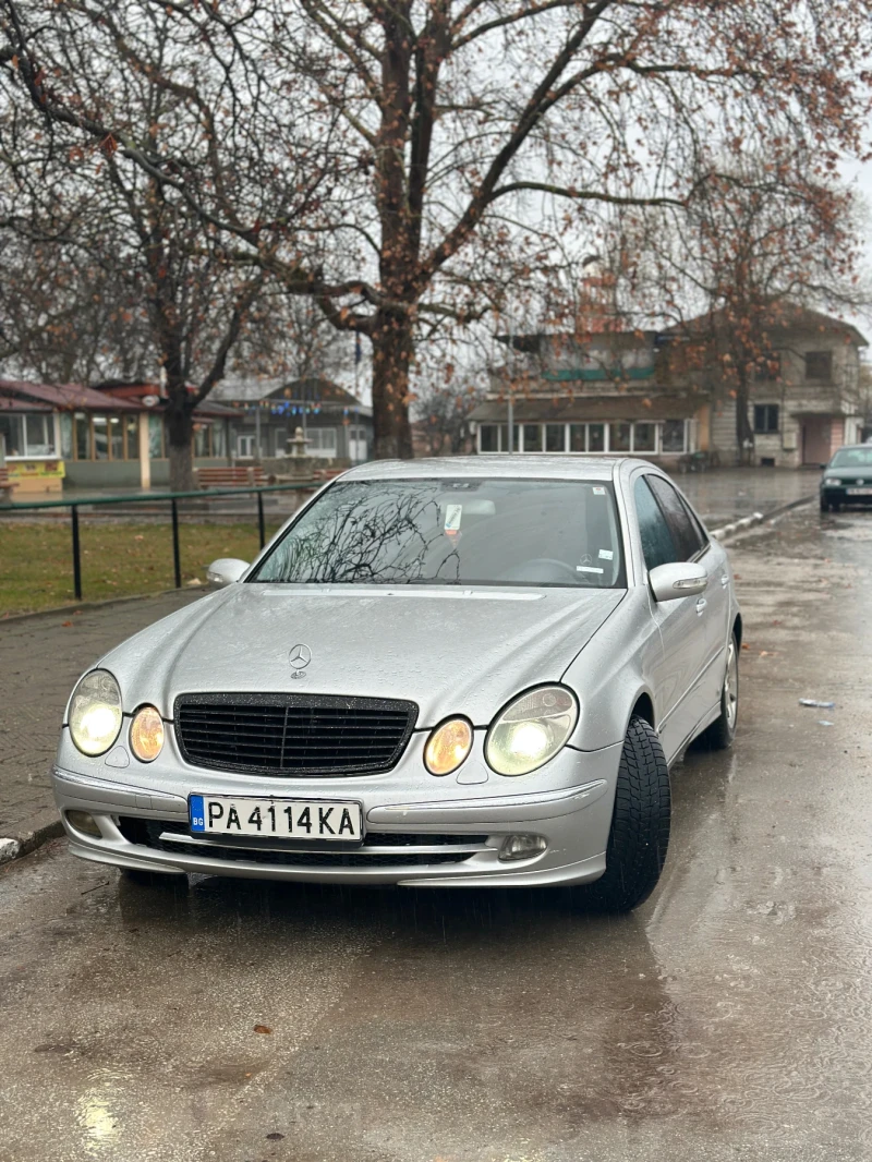 Mercedes-Benz E 220 2.2 CDI , снимка 2 - Автомобили и джипове - 48485282