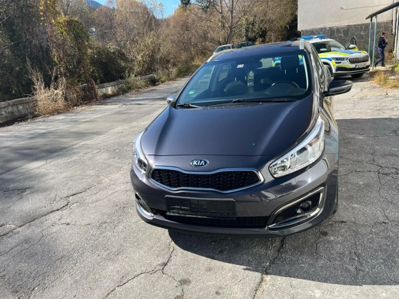 Kia Ceed 1, 6, снимка 1 - Автомобили и джипове - 48700299