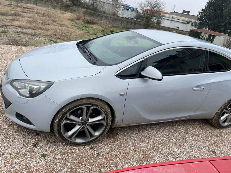 Opel Astra (КАТО НОВА), снимка 3 - Автомобили и джипове - 48773518