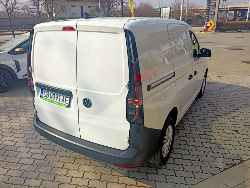 VW Caddy 2900лв за получаване, 2.0 TDi VAN 1+ 1м, снимка 5 - Автомобили и джипове - 48991276