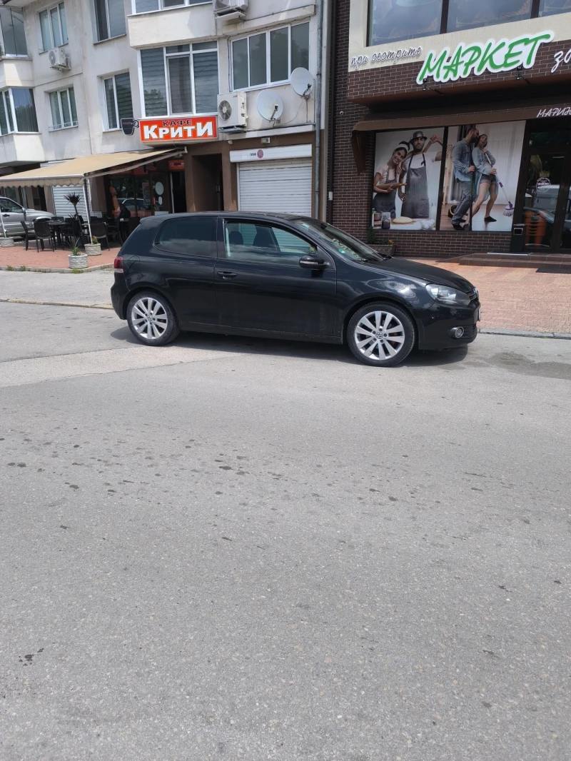 VW Golf 2.0, снимка 8 - Автомобили и джипове - 52765383