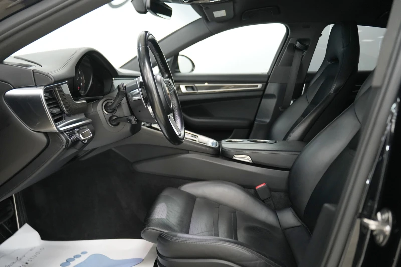 Porsche Panamera 4S, снимка 9 - Автомобили и джипове - 50693735