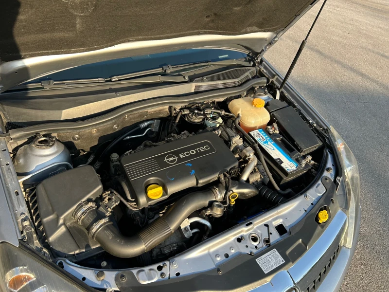 Opel Astra GTC OPC Line, снимка 8 - Автомобили и джипове - 52506983