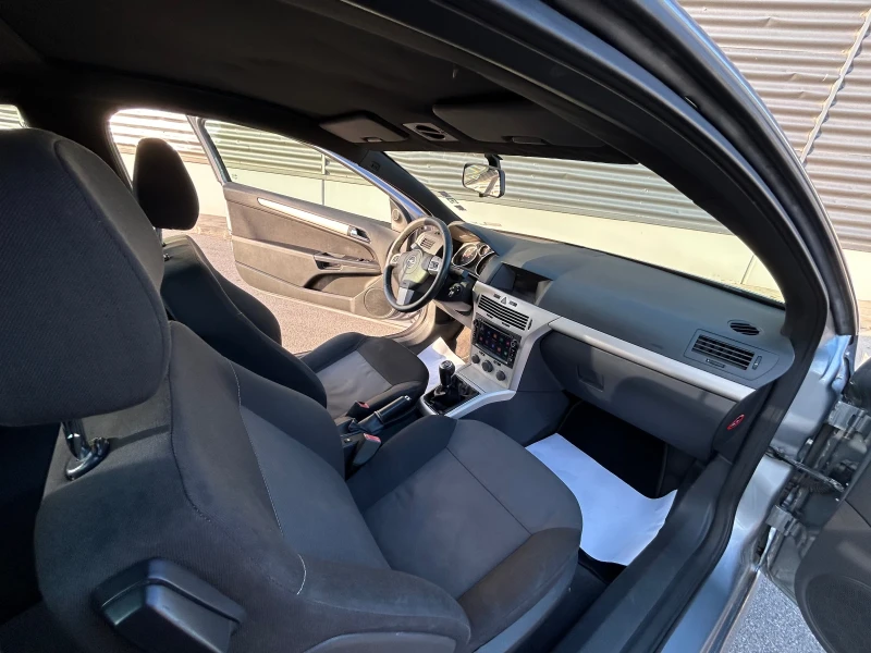 Opel Astra GTC OPC Line, снимка 3 - Автомобили и джипове - 52506983