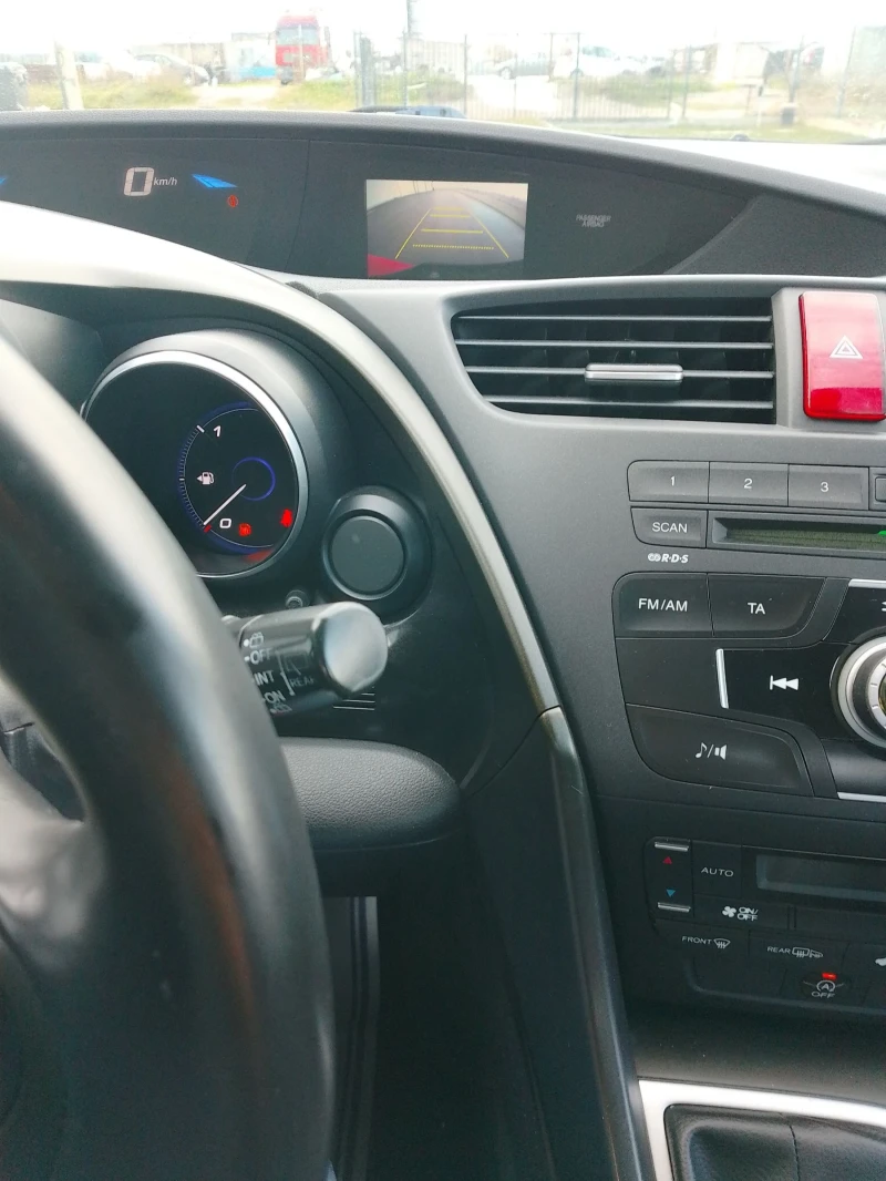 Honda Civic 1.4, снимка 14 - Автомобили и джипове - 53010356