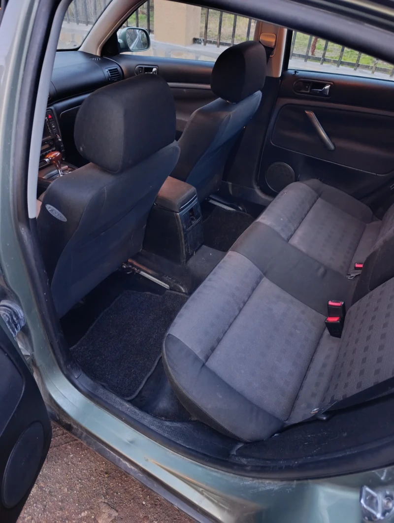 VW Passat, снимка 9 - Автомобили и джипове - 53133824