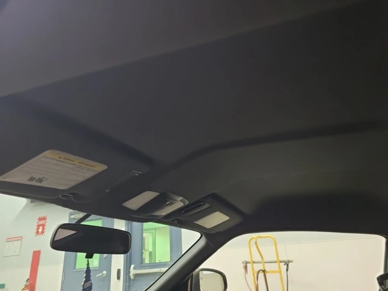 Nissan 370Z * MT * CARFAX * БЕЗ ПЪРВОНАЧАЛНА ВНОСКА, снимка 11 - Автомобили и джипове - 53354298