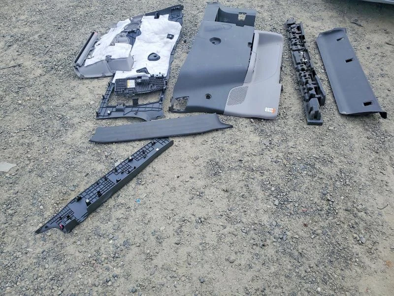 Toyota Sienna 3.5L 6 FRONT WHEEL DRIVE | Mobile.bg � ����������� 13
