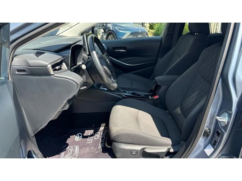 Toyota Corolla SDN 1.8HSD EXECUTIVE PLUS, снимка 12 - Автомобили и джипове - 55622076