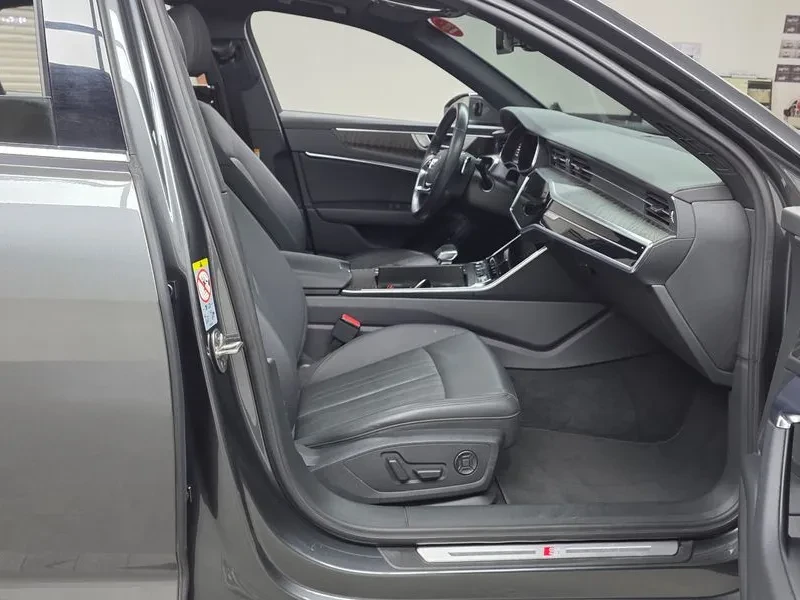 Audi A6 2.0 TFSI Quattro - САМО 30% АВАНС, снимка 11 - Автомобили и джипове - 56293778