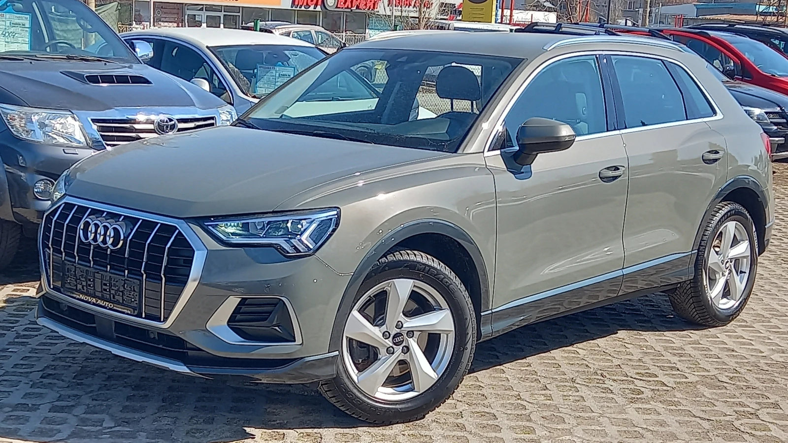 Audi Q3 4Х4FULL 200кс ИЗКЛЮЧИТЕЛН СЕРВИ КНИЖ УНИКТ ОБСЛУЖН | Mobile.bg — изображение 1