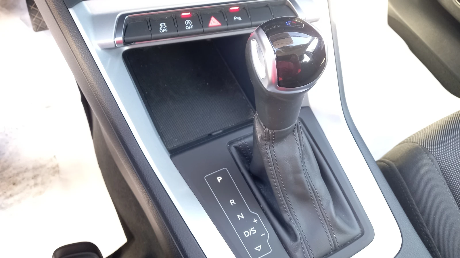 Audi Q3 44FULL 200      | Mobile.bg   13