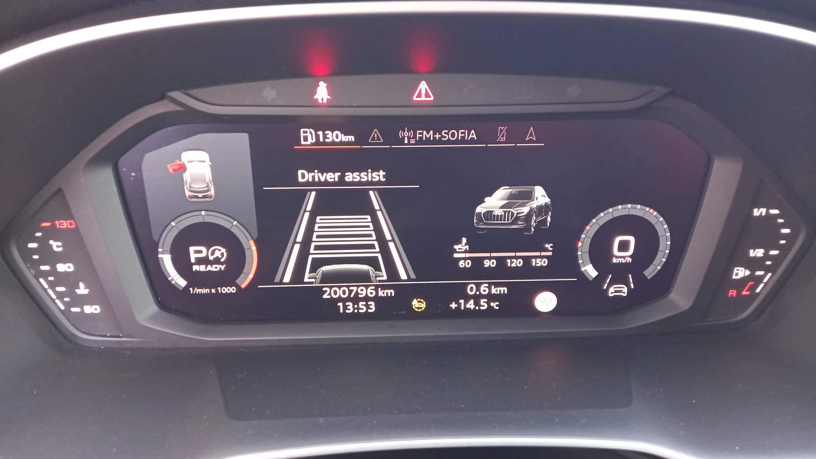 Audi Q3 4Х4FULL 200кс ИЗКЛЮЧИТЕЛН СЕРВИ КНИЖ УНИКТ ОБСЛУЖН - изображение 10