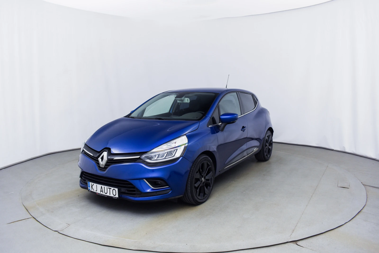 Renault Clio 1.5 DCI - изображение 3