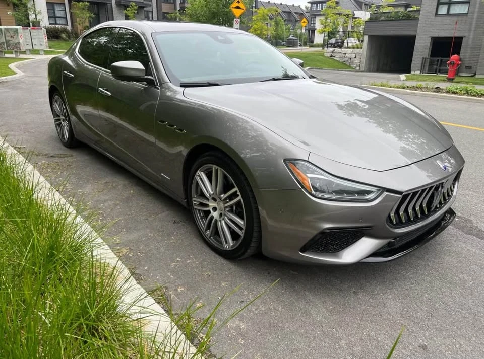 Maserati Ghibli * GranLusso* * HeadUp* * AвтоКредит* (ЦЕНА ДО БГ) - изображение 2