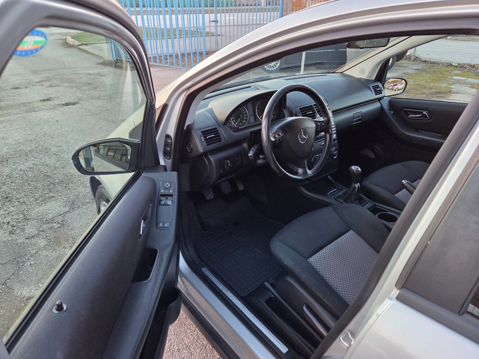 Mercedes-Benz A 160 CDI 82Hp Elegance Euro4 5dr, снимка 7 - Автомобили и джипове - 54134790