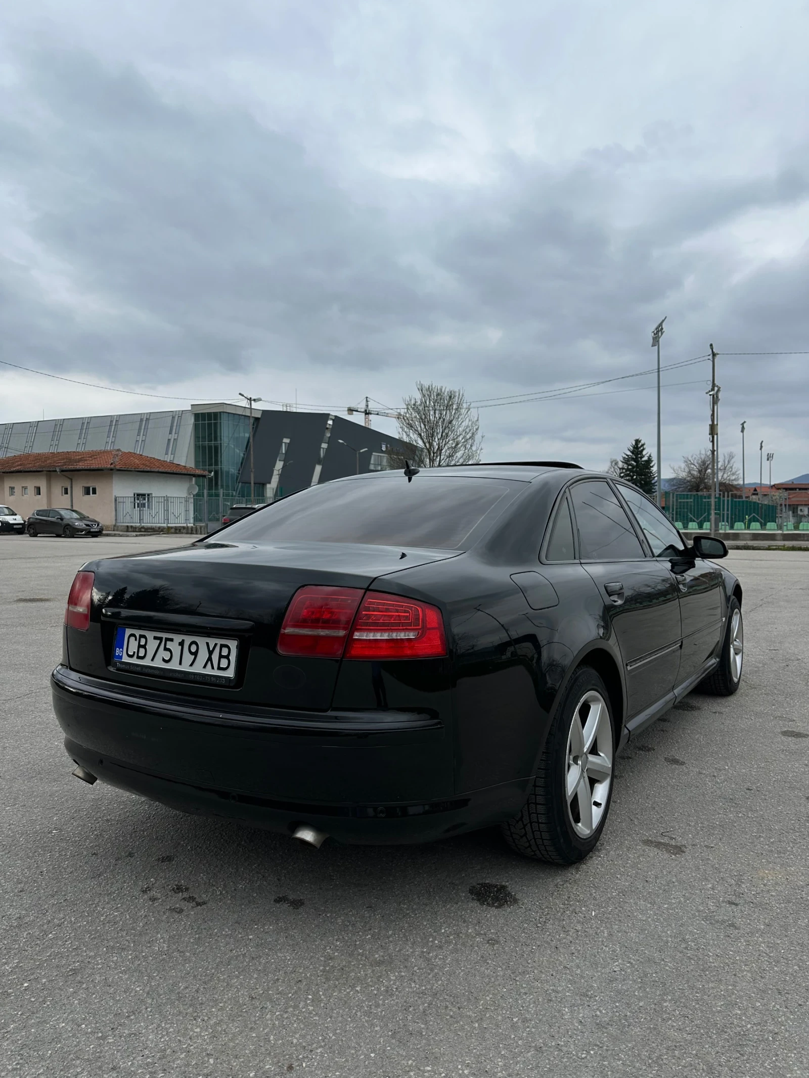 Audi A8, снимка 5 - Автомобили и джипове - 54165059