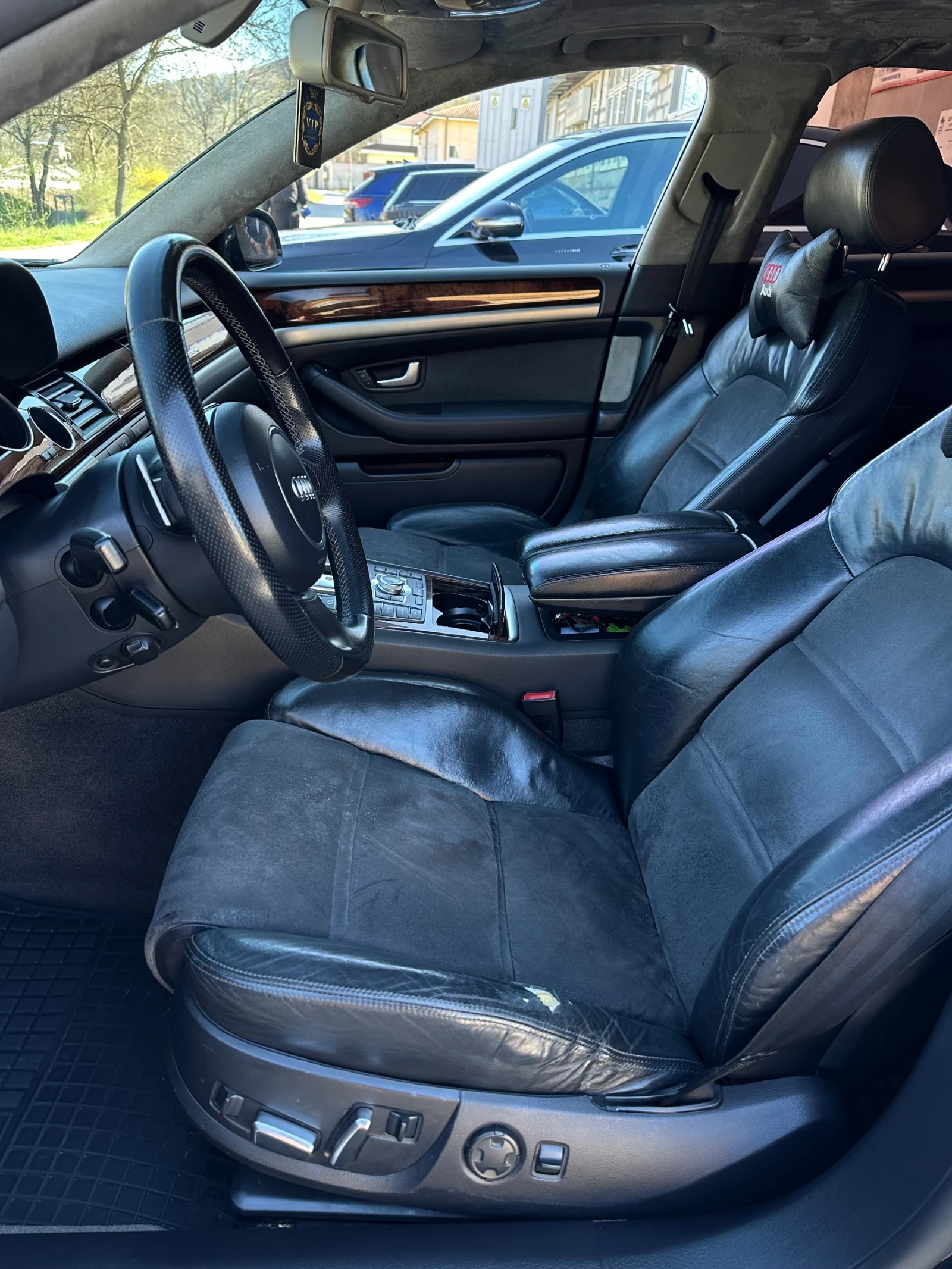 Audi A8, снимка 7 - Автомобили и джипове - 54165059