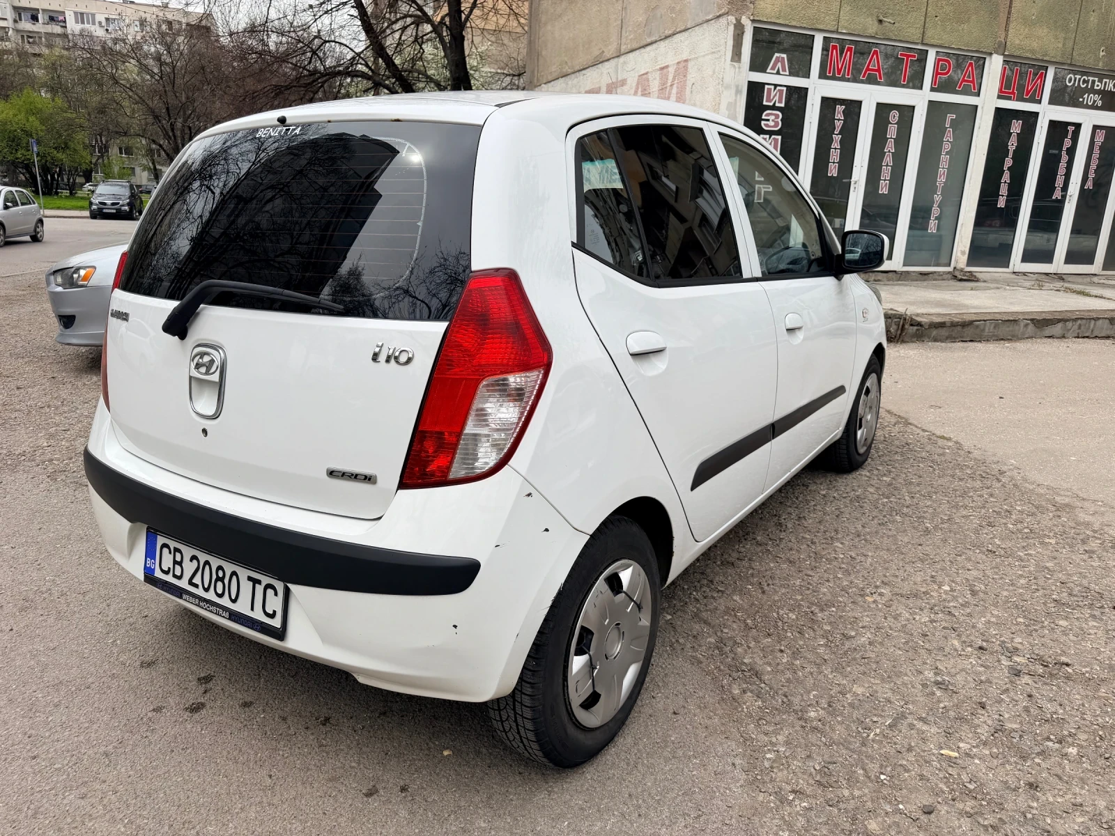 Hyundai I10, снимка 5 - Автомобили и джипове - 54204933