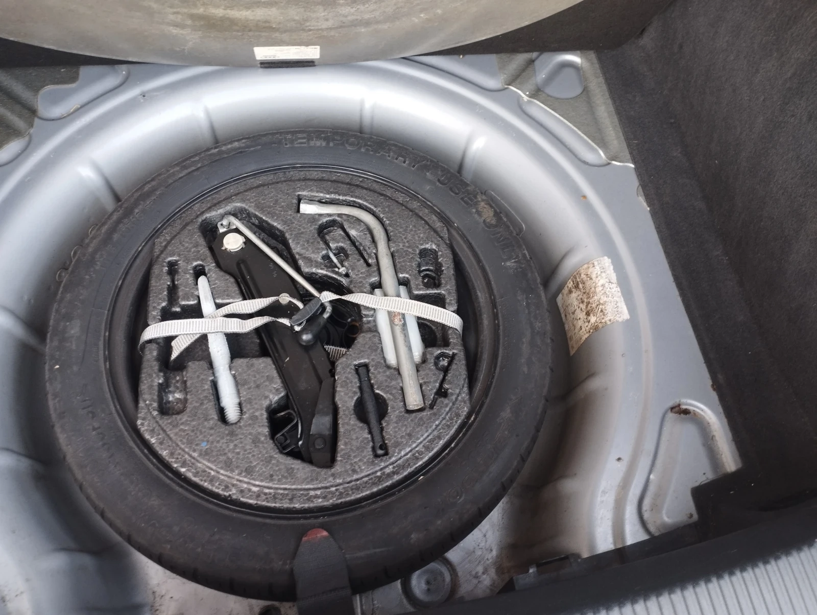 Audi A3 1.9-TDI* KLIMA* , снимка 8 - Автомобили и джипове - 54218827