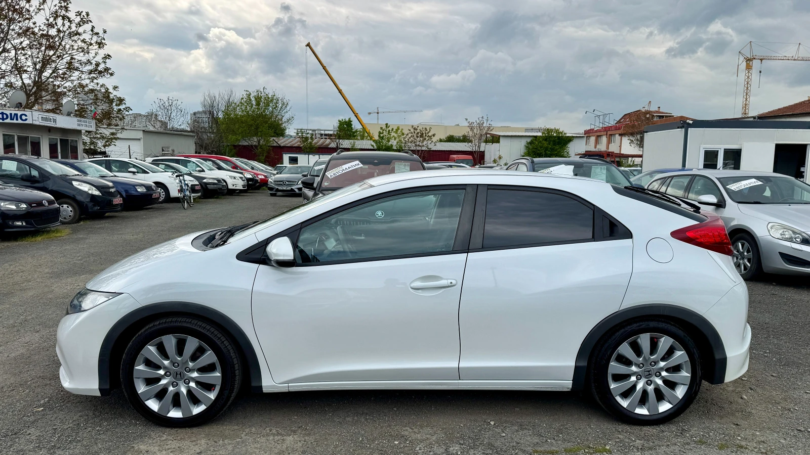 Honda Civic 1.8i ���������! ���� ���������! LED, ������, Navi. | Mobile.bg � ����������� 8