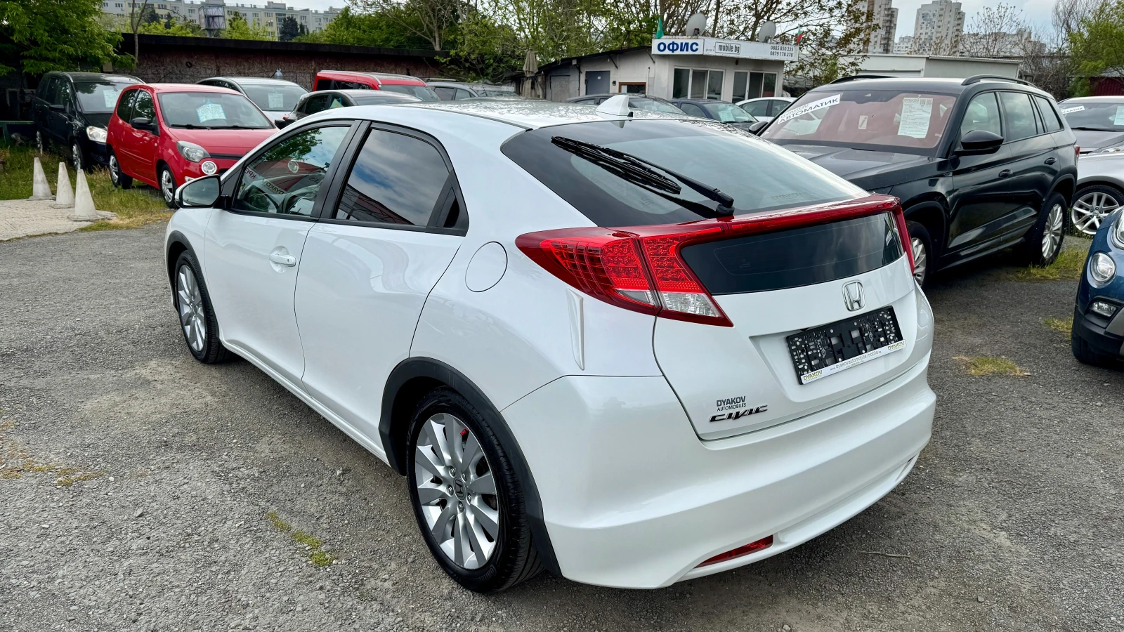 Honda Civic 1.8i ���������! ���� ���������! LED, ������, Navi. | Mobile.bg � ����������� 7