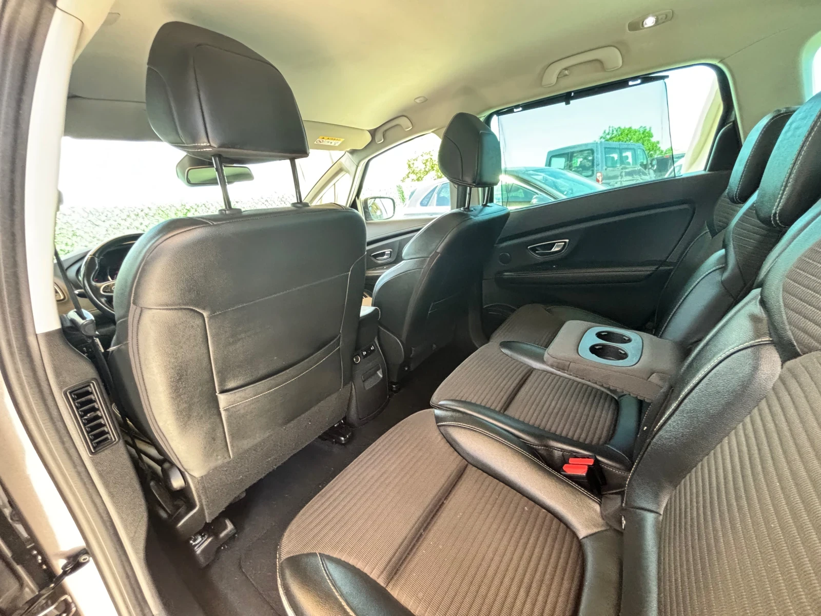 Renault Grand scenic 1.7DCI/7 МЕСТЕН/TOP, снимка 6 - Автомобили и джипове - 54713780