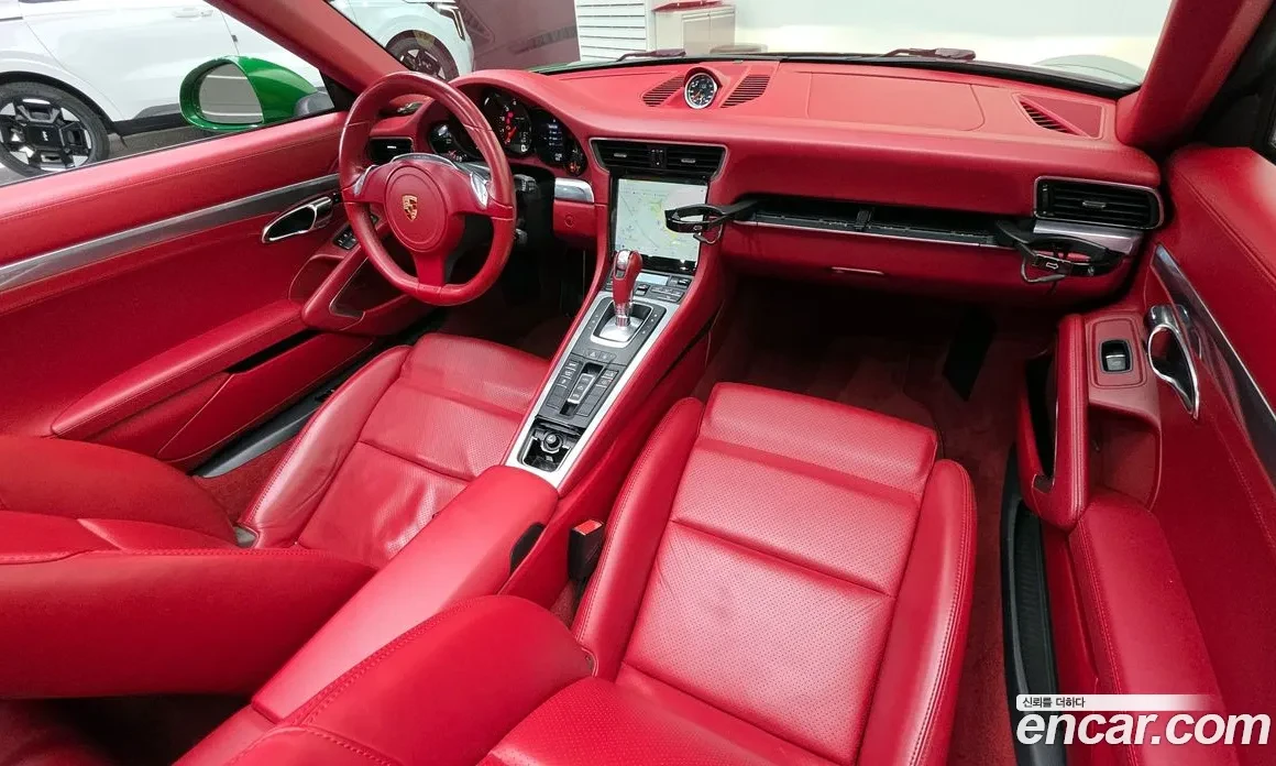 Porsche 911 BOSE* ПОДГРЕВ* 2 КЛЮЧА* ЛИЗИНГ, снимка 7 - Автомобили и джипове - 54854861