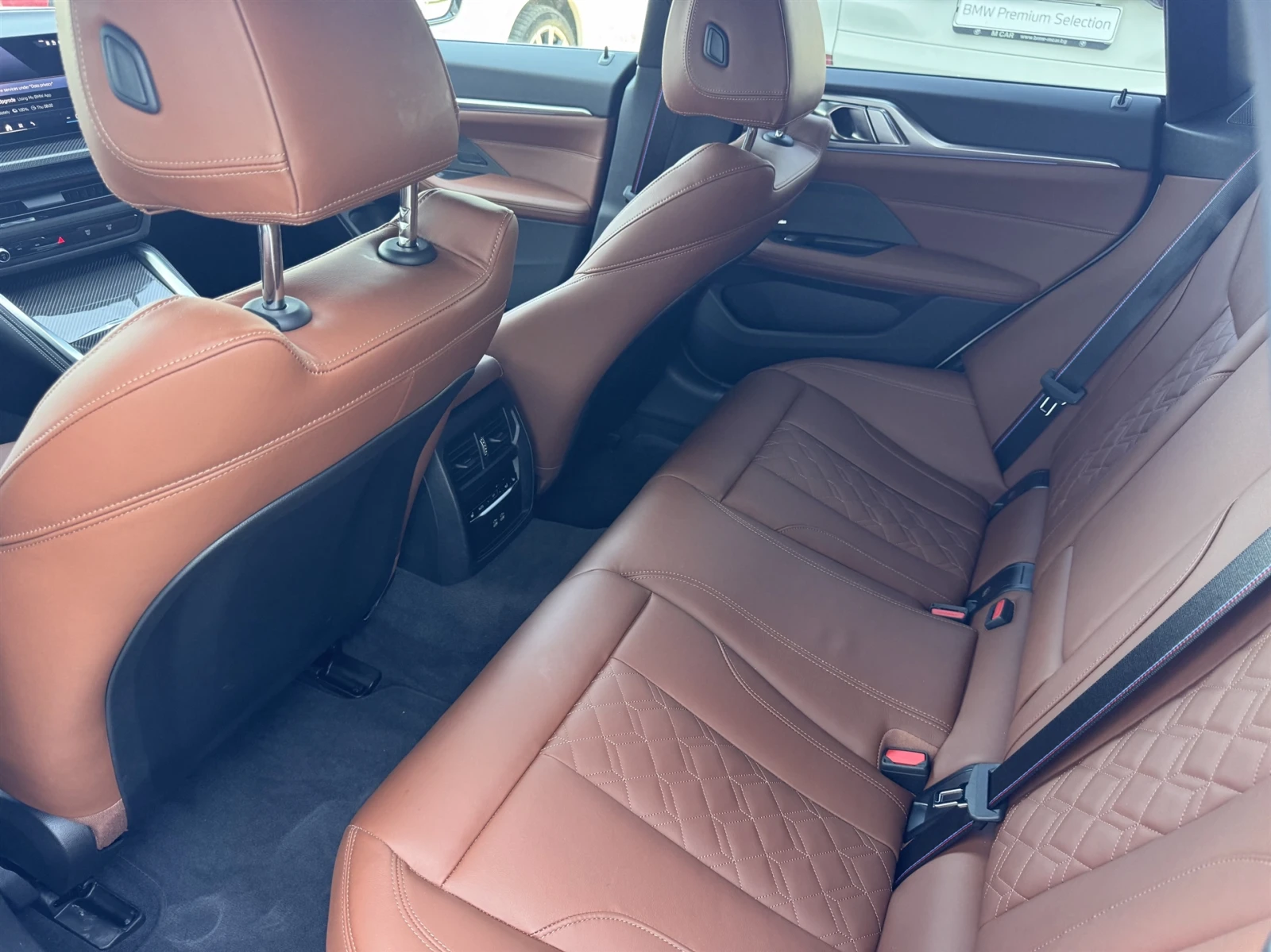 BMW i4 xDrive40 Gran Coupe, снимка 15 - Автомобили и джипове - 54868058