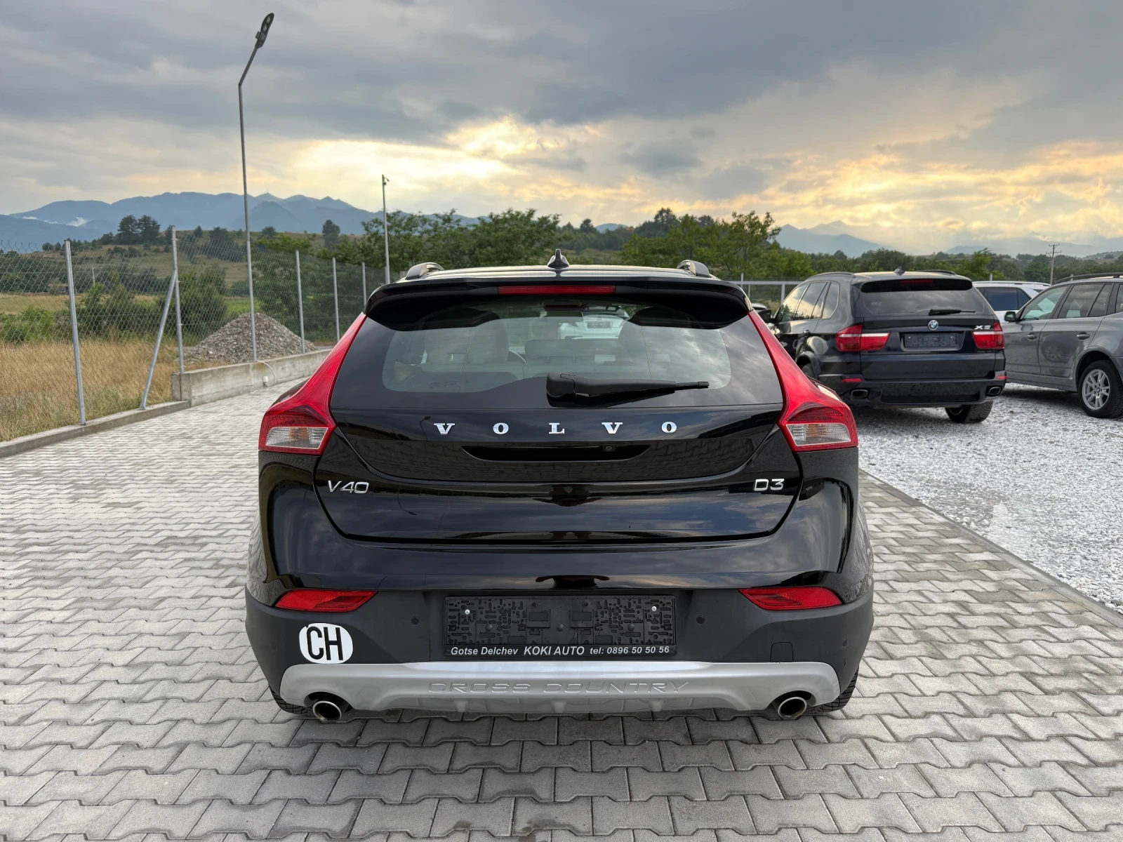Volvo V40 Cross Country 2.0D NAVI CAMERA , снимка 5 - Автомобили и джипове - 55017153