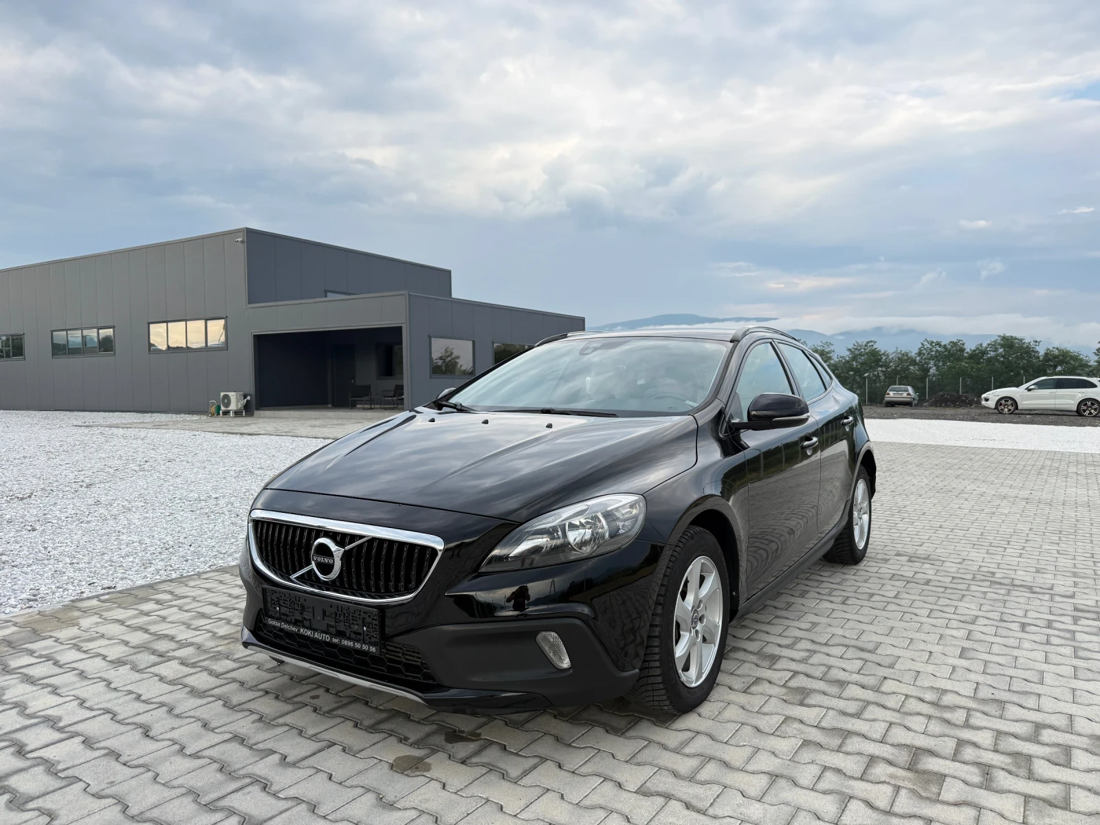 Volvo V40 Cross Country 2.0D NAVI CAMERA 