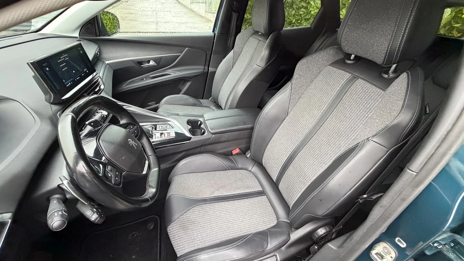 Peugeot 3008 1.2 ALLURE 76000, снимка 9 - Автомобили и джипове - 55157742
