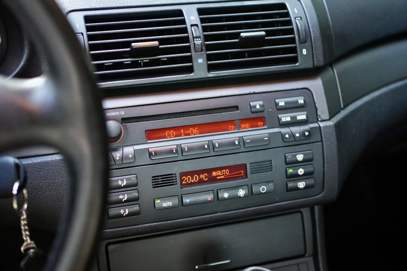 BMW 318 Е 46, снимка 8 - Автомобили и джипове - 55175432
