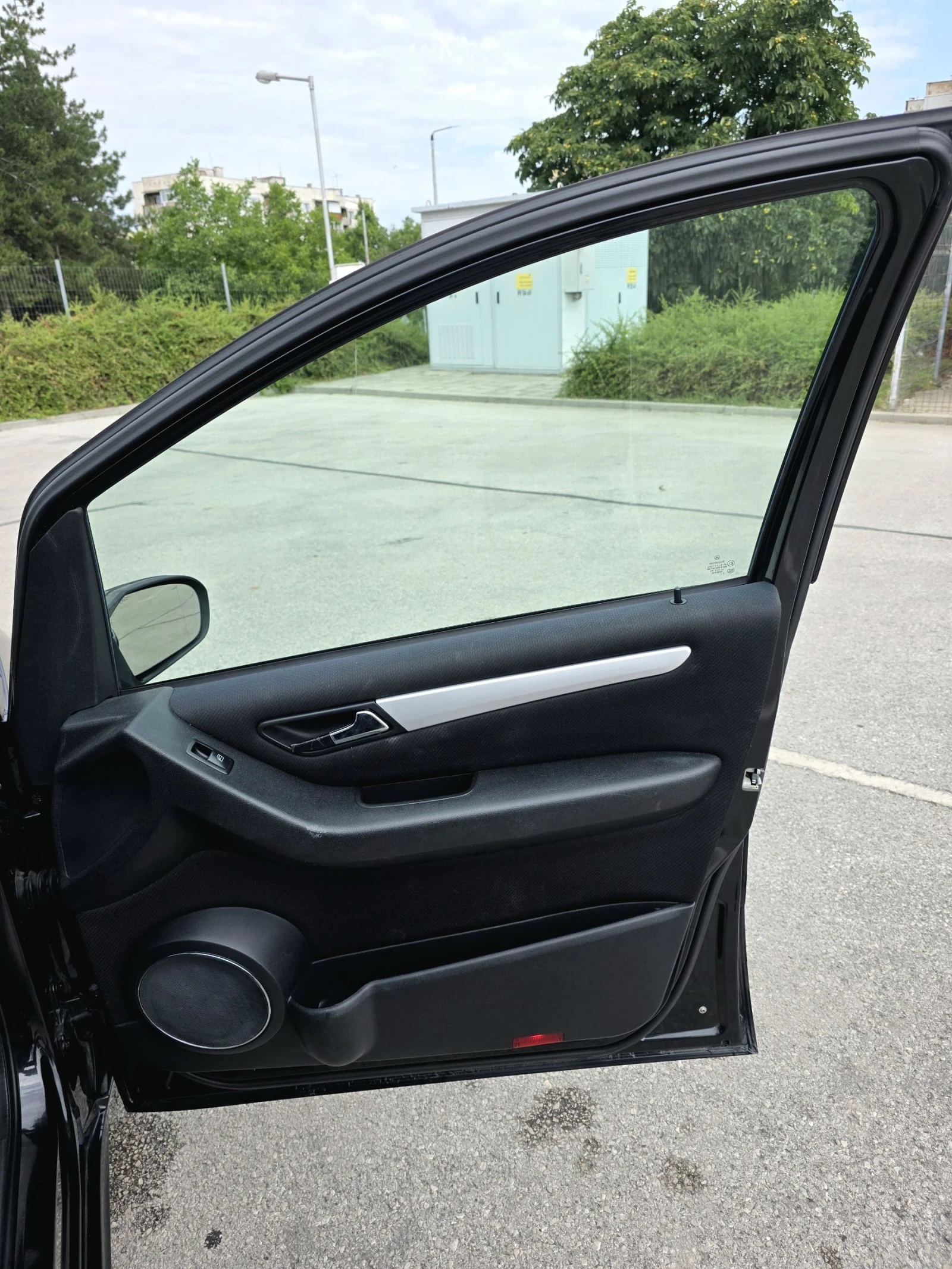 Mercedes-Benz A 180, снимка 5 - Автомобили и джипове - 55403671