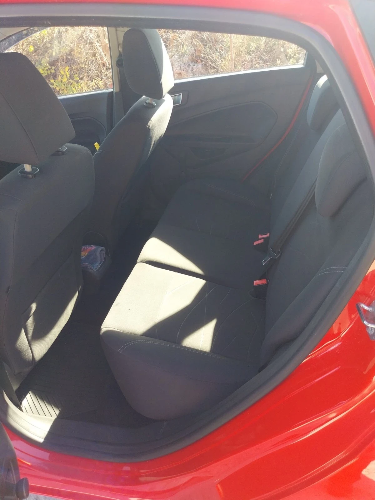 Ford Fiesta, снимка 9 - Автомобили и джипове - 55423737