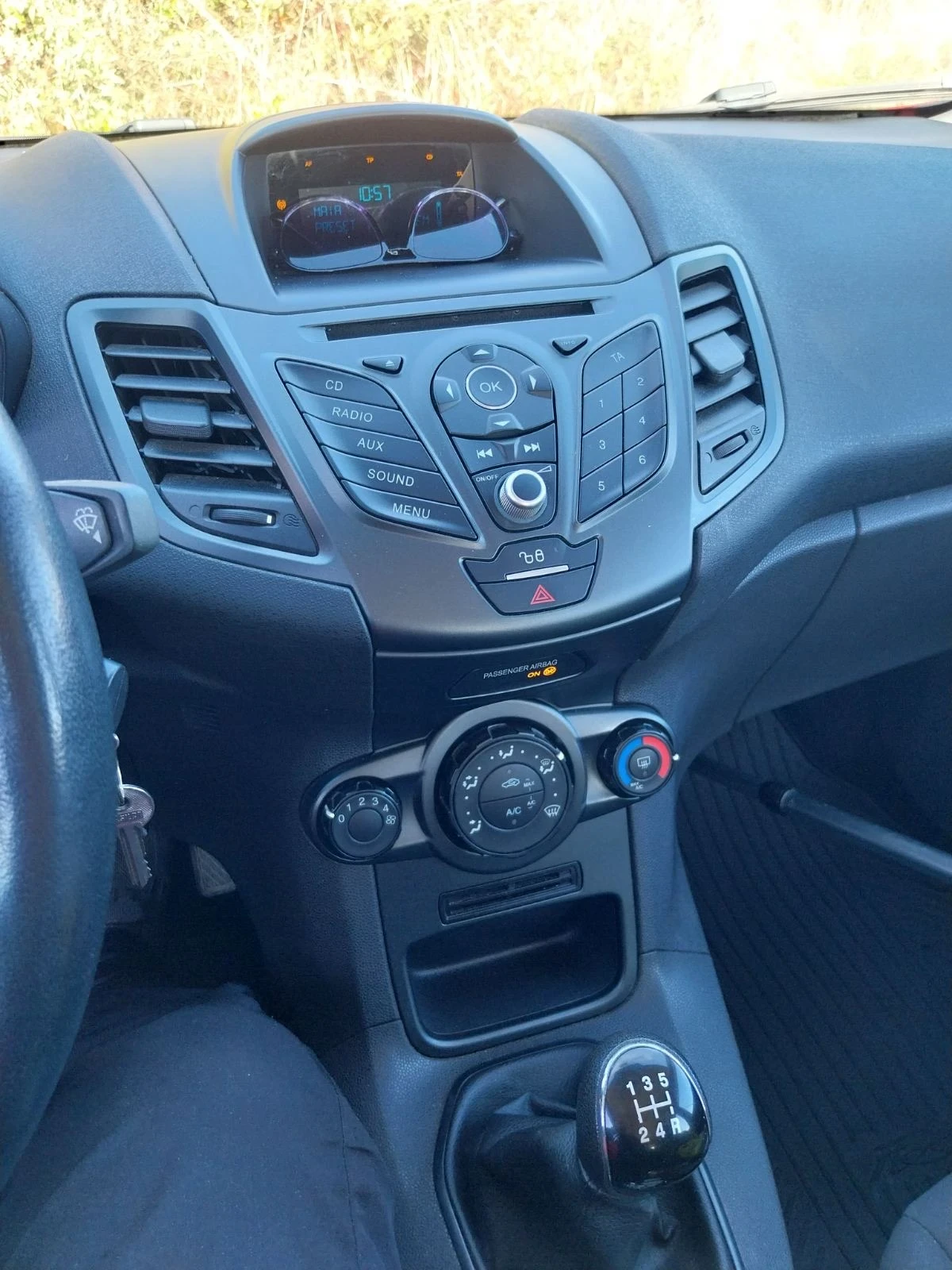 Ford Fiesta, снимка 10 - Автомобили и джипове - 55423737