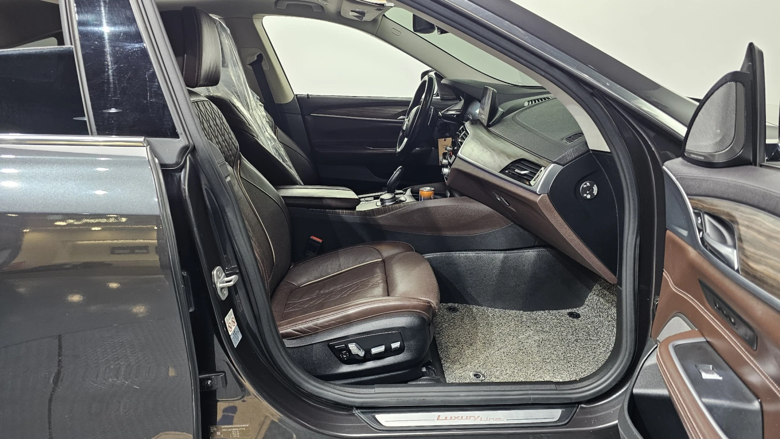 BMW 640 SOFT CLOSE* HUD* 360* BLIND SPOT* КРАЙНА ЦЕНА, снимка 11 - Автомобили и джипове - 55435579