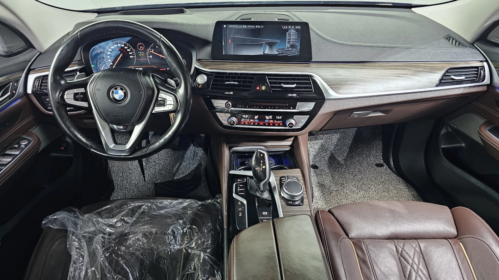 BMW 640 SOFT CLOSE* HUD* 360* BLIND SPOT* КРАЙНА ЦЕНА, снимка 7 - Автомобили и джипове - 55435579